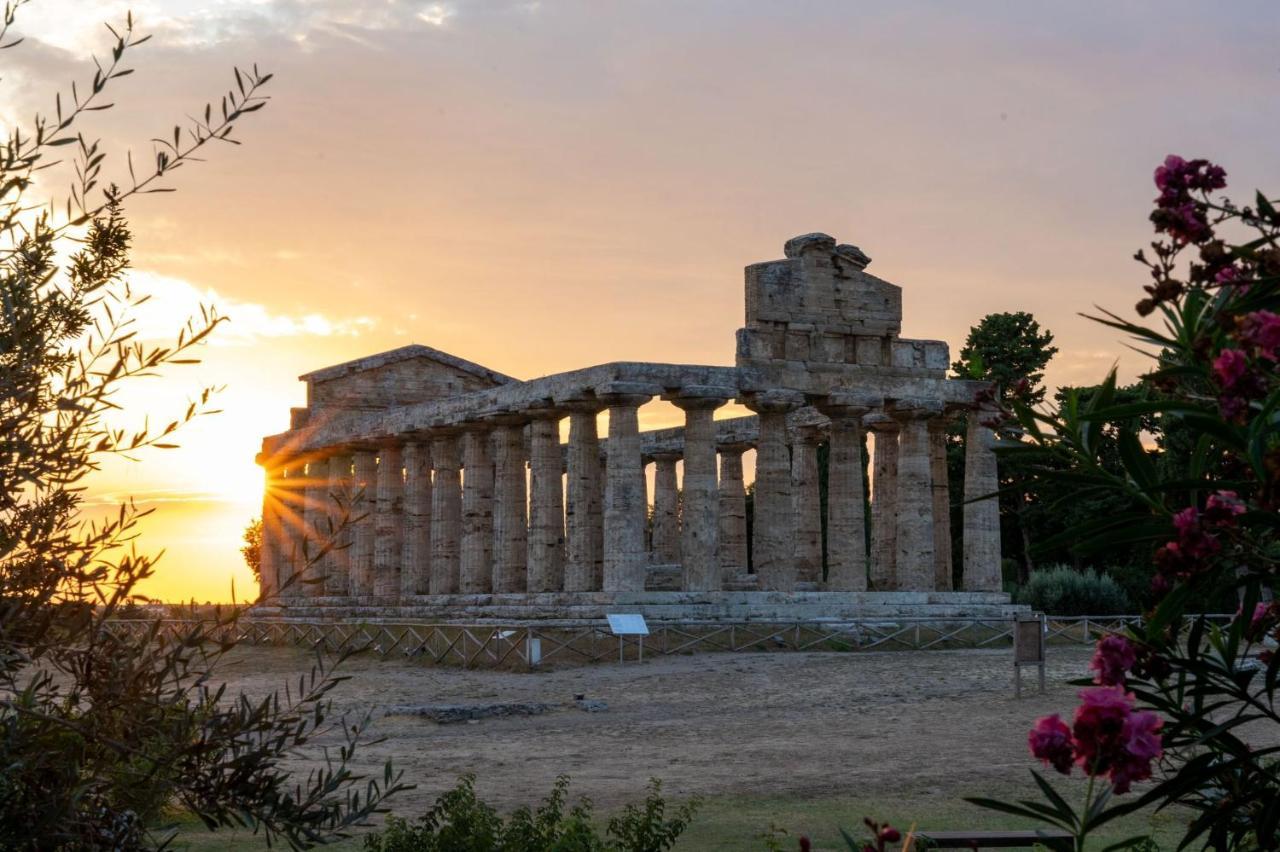 Il Granaio Dei Casabella Hotel Paestum Exterior photo
